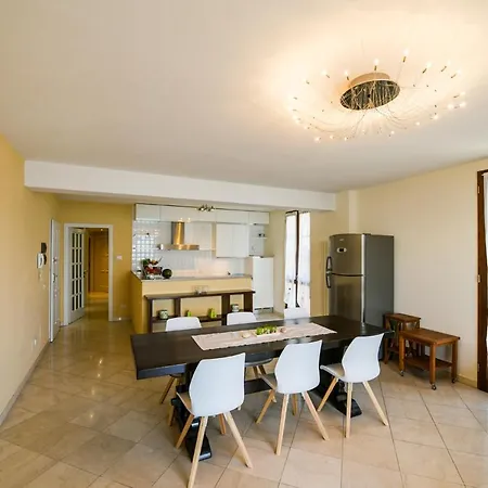 Giulia Apartment Verbania