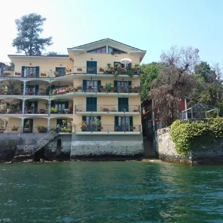 아파트 Giulia 베르바니아