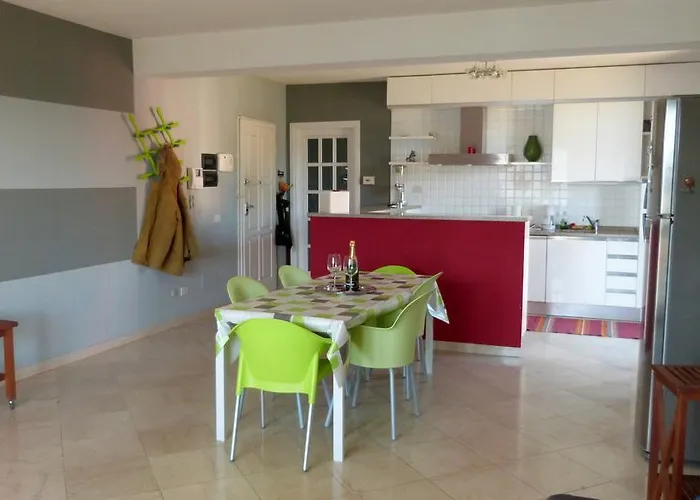 아파트 Giulia 베르바니아